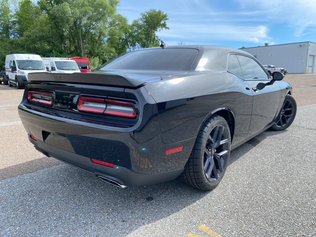 Used 2023 Dodge Challenger R/T Coupe