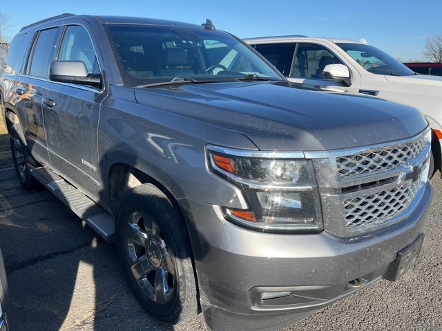 2019 Chevrolet Tahoe LT photo 2