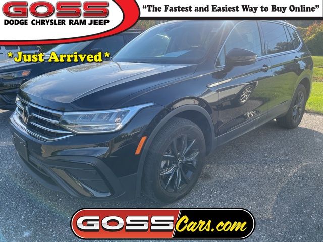 2024 Volkswagen Tiguan SE's photo