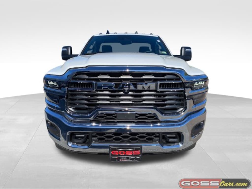 New 2026 Ram 2500 TRADESMAN REGULAR CAB 4X4 8' BOX Pickup