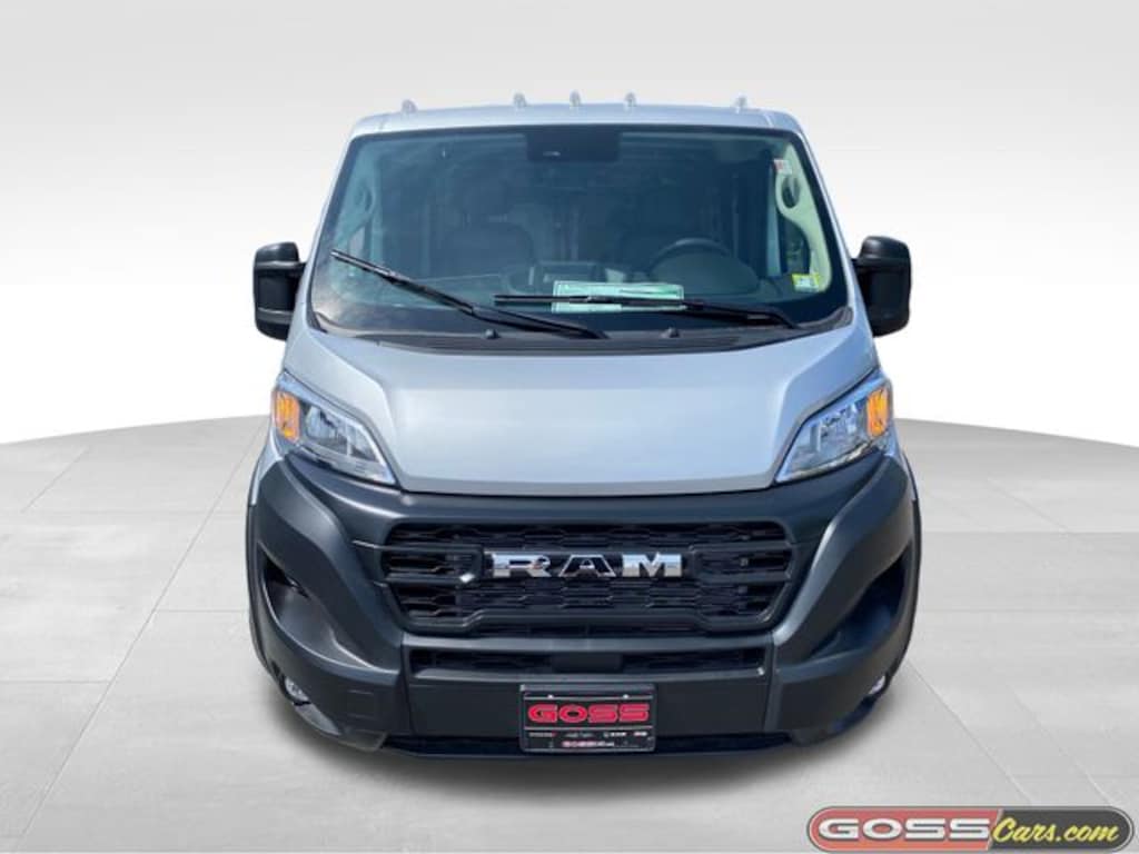 New 2026 Ram ProMaster PROMASTER 1500 TRADESMAN CARGO VAN LOW ROOF 118' W Cargo Van