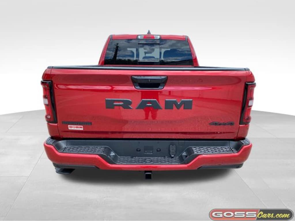 New 2026 Ram 1500 BIG HORN CREW CAB 4X4 5'7 BOX Pickup