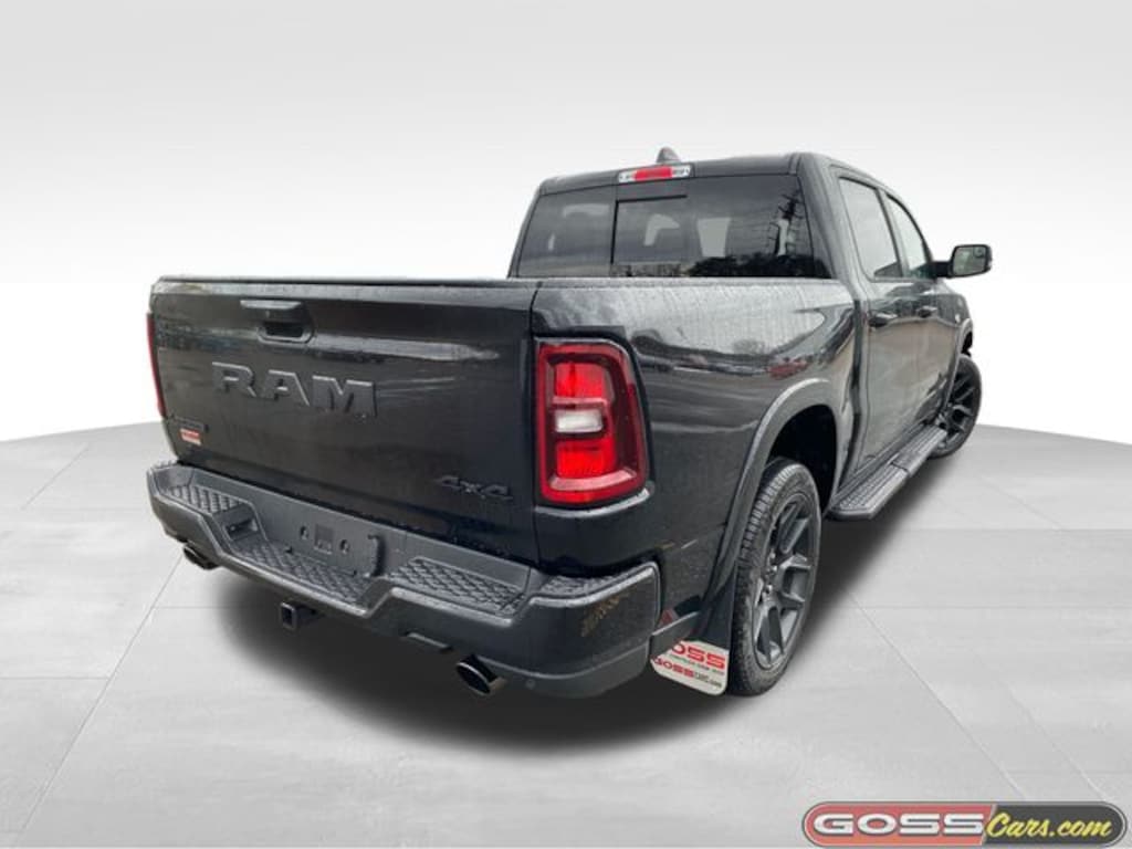 New 2026 Ram 1500 LARAMIE CREW CAB 4X4 5'7 BOX Pickup