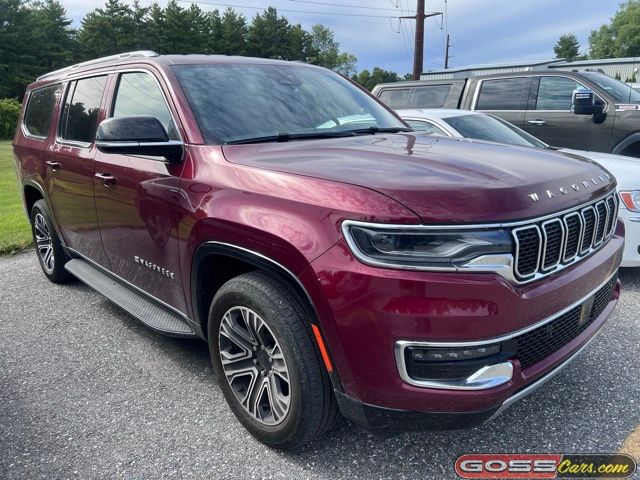 2024 Jeep Wagoneer L Series II photo 2