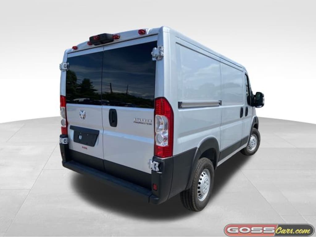 New 2026 Ram ProMaster PROMASTER 1500 TRADESMAN CARGO VAN LOW ROOF 118' W Cargo Van