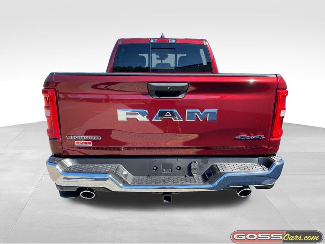 2025 Ram 1500 Tradesman photo 4