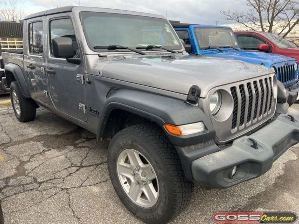Used 2020 Jeep Gladiator Sport Truck