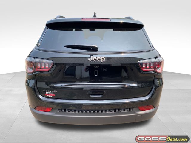 2025 Jeep Compass Limited photo 4