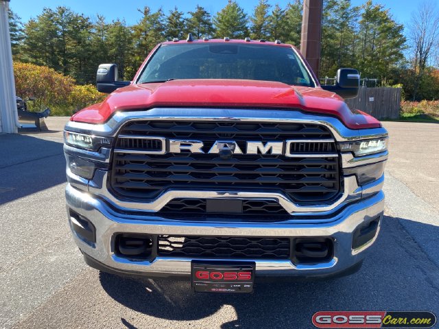 New 2026 Ram 3500 Chassis Cab TRADESMAN REGULAR 4X4 60' CA Pickup