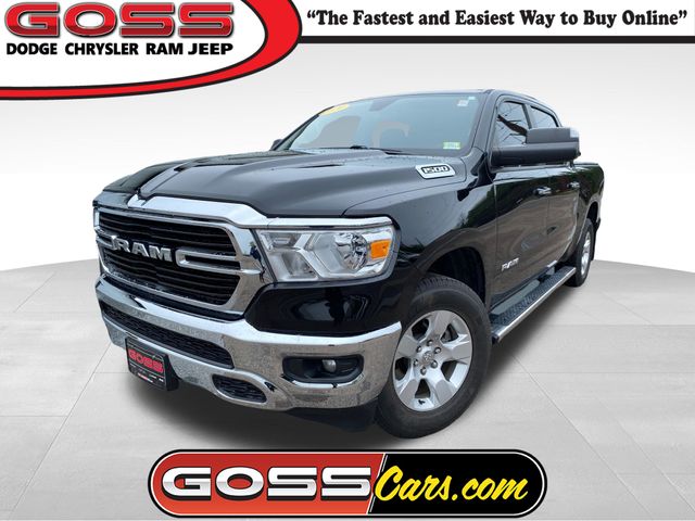 2020 RAM 1500 Big Horn/Lone Star 4x4 Crew Cab 5'7's photo