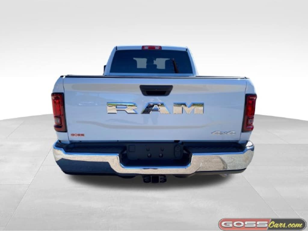 New 2026 Ram 3500 TRADESMAN CREW CAB 4X4 6'4 BOX Pickup