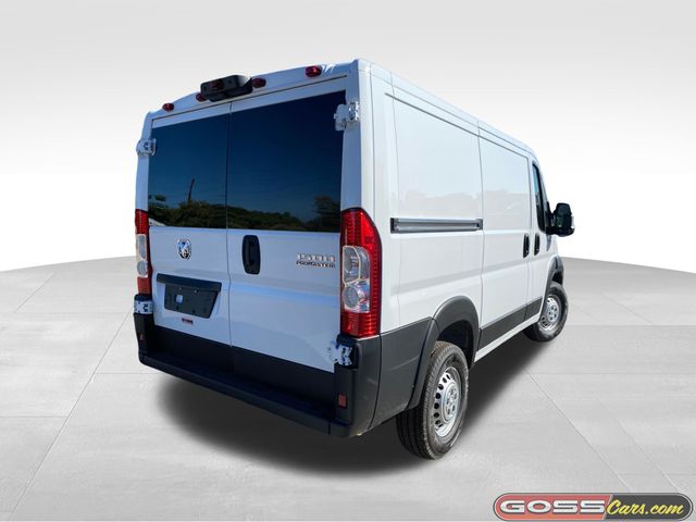 2025 Ram ProMaster 1500 Tradesman Cargo Van photo 2