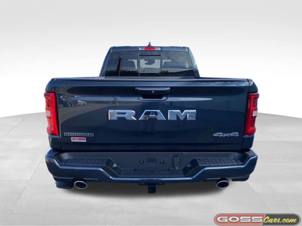 New 2026 Ram 1500 BIG HORN CREW CAB 4X4 5'7 BOX Pickup