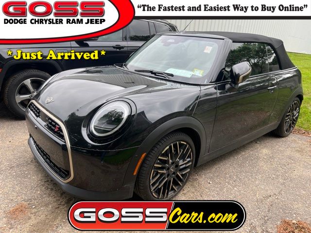 2025 MINI Convertible Cooper S's photo