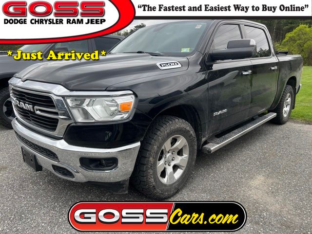 2020 RAM 1500 Big Horn/Lone Star 4x4 Crew Cab 5'7's photo