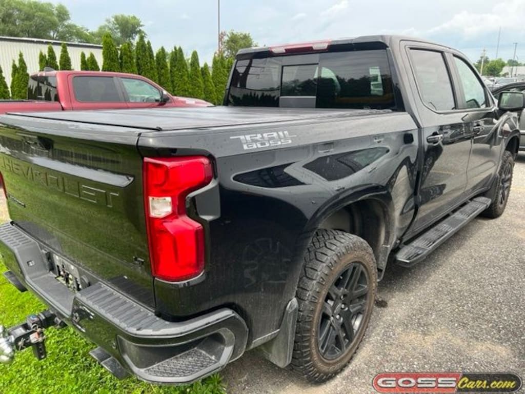 Used 2023 Chevrolet Silverado 1500 LT Trail Boss Crew Cab Truck