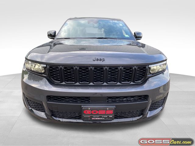 2025 Jeep Grand Cherokee Altitude X photo 2