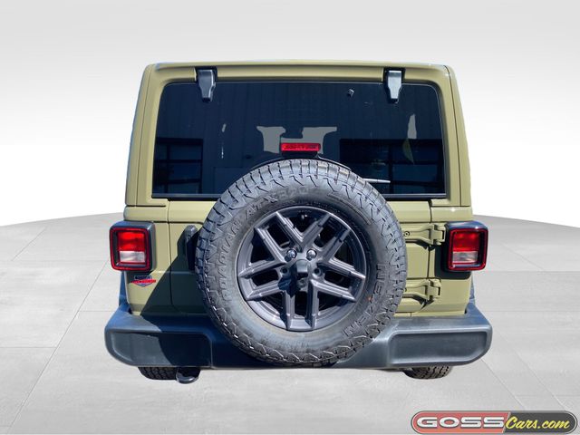 2025 Jeep Wrangler Sport S photo 4