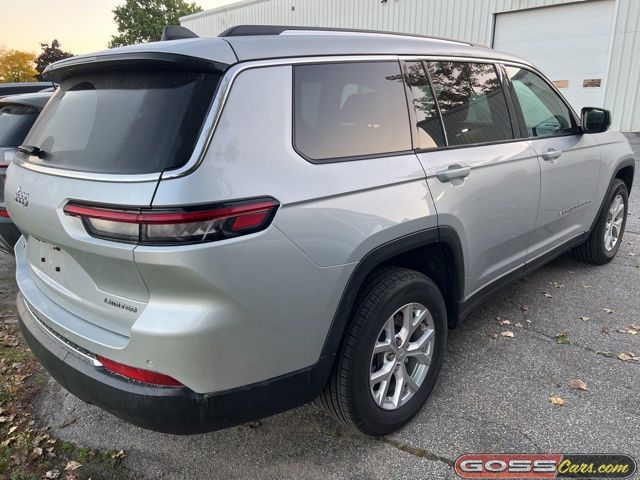 2024 Jeep Grand Cherokee Limited photo 3