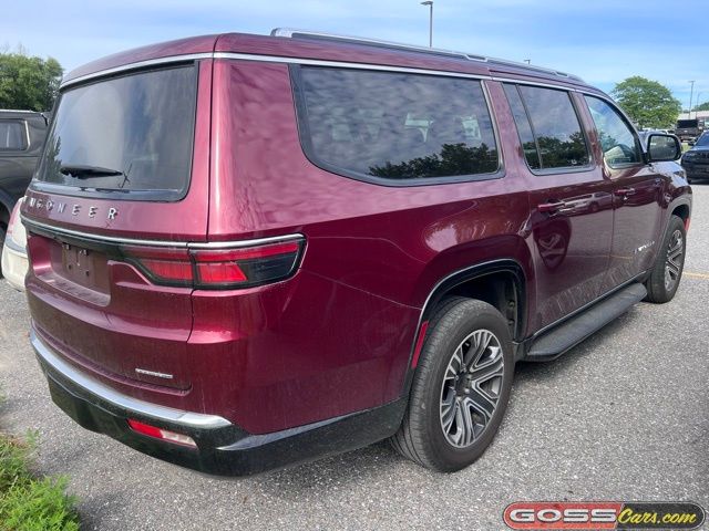 2024 Jeep Wagoneer L Series II photo 3