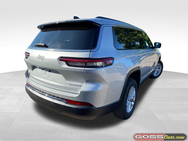 2025 Jeep Grand Cherokee Laredo photo 3