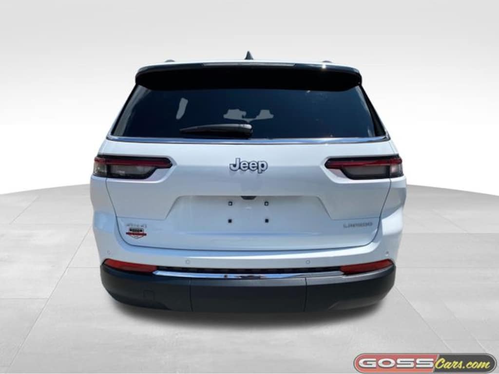 New 2026 Jeep Grand Cherokee L LAREDO X 4X4 Sport Utility
