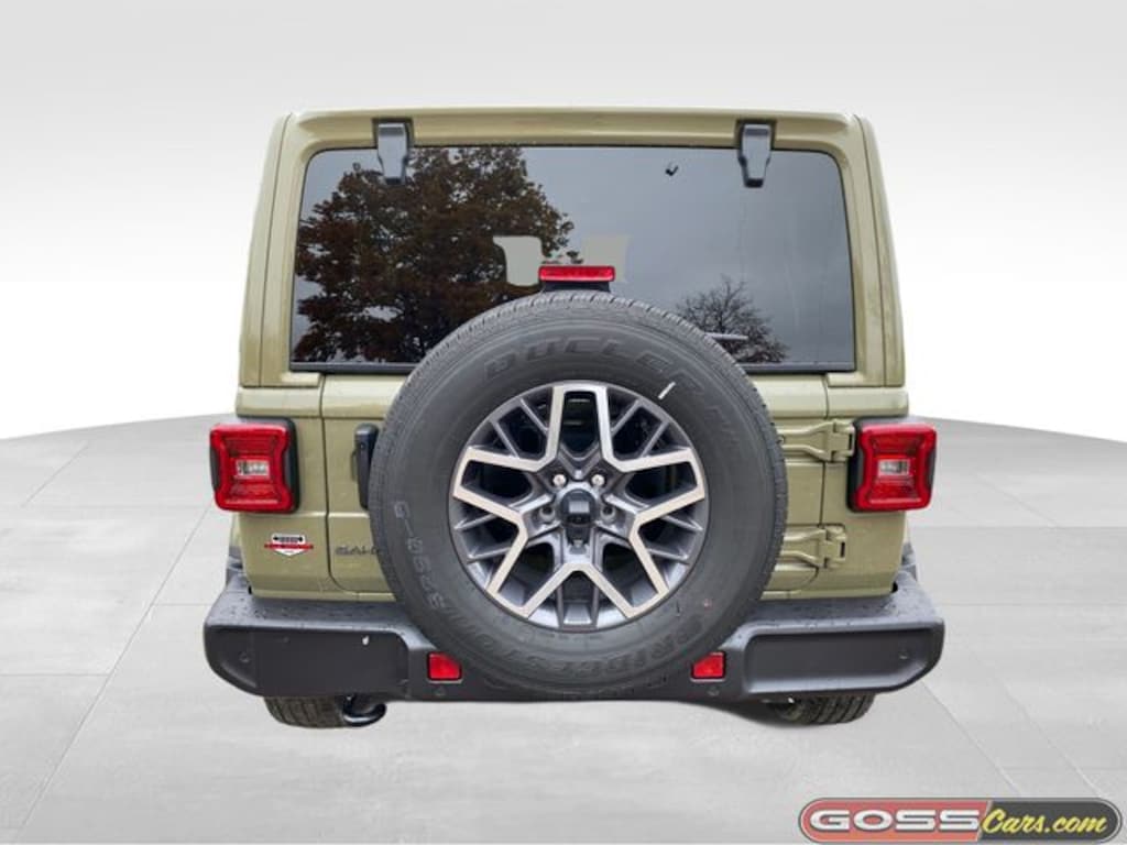 New 2026 Jeep Wrangler 4-DOOR SAHARA Sport Utility