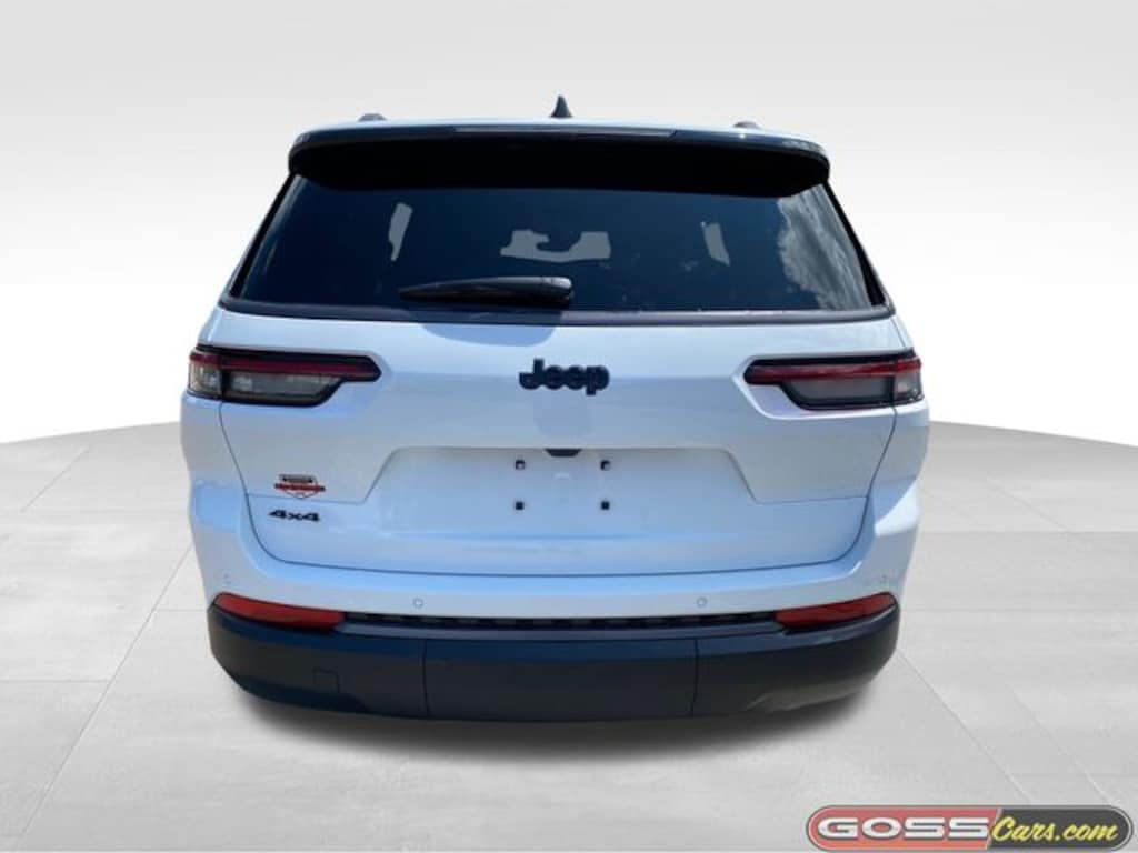 New 2026 Jeep Grand Cherokee L LAREDO ALTITUDE 4X4 Sport Utility