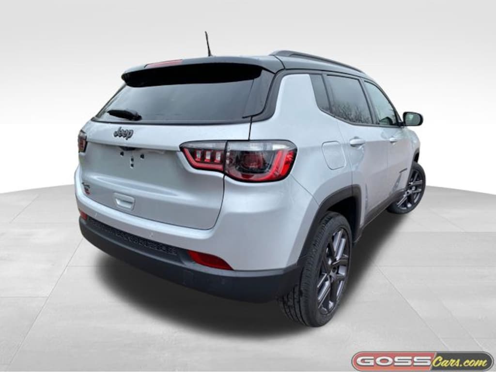 New 2026 Jeep Compass LIMITED ALTITUDE 4X4 Sport Utility