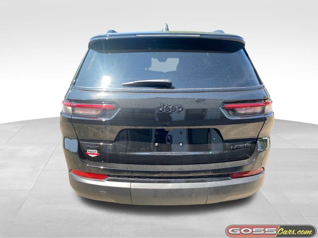 2025 Jeep Grand Cherokee Limited photo 3