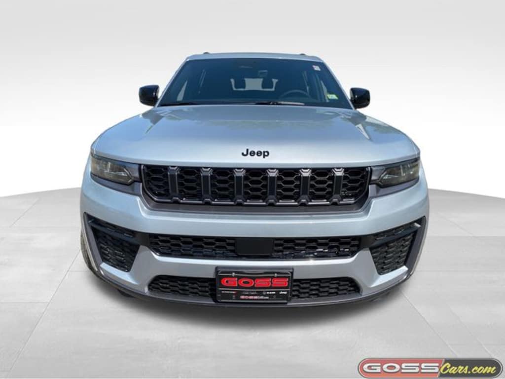 New 2026 Jeep Grand Cherokee L LAREDO ALTITUDE 4X4 Sport Utility