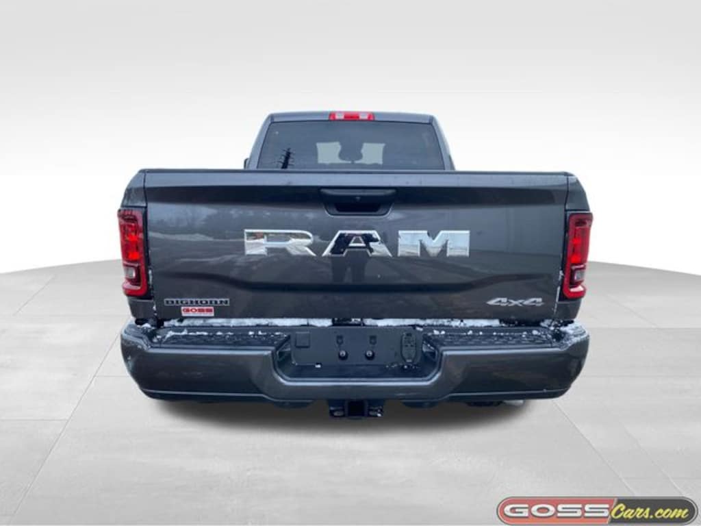 New 2026 Ram 2500 BIG HORN CREW CAB 4X4 6'4 BOX Pickup