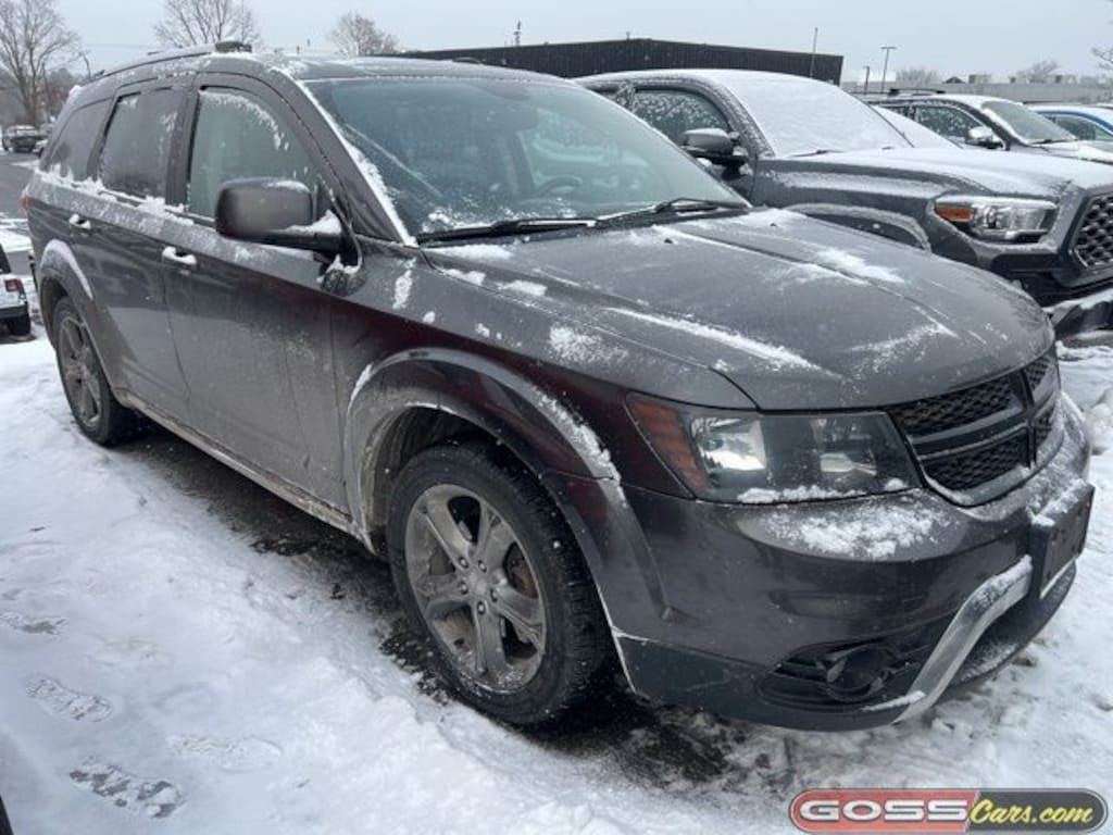 Used 2017 Dodge Journey Crossroad SUV