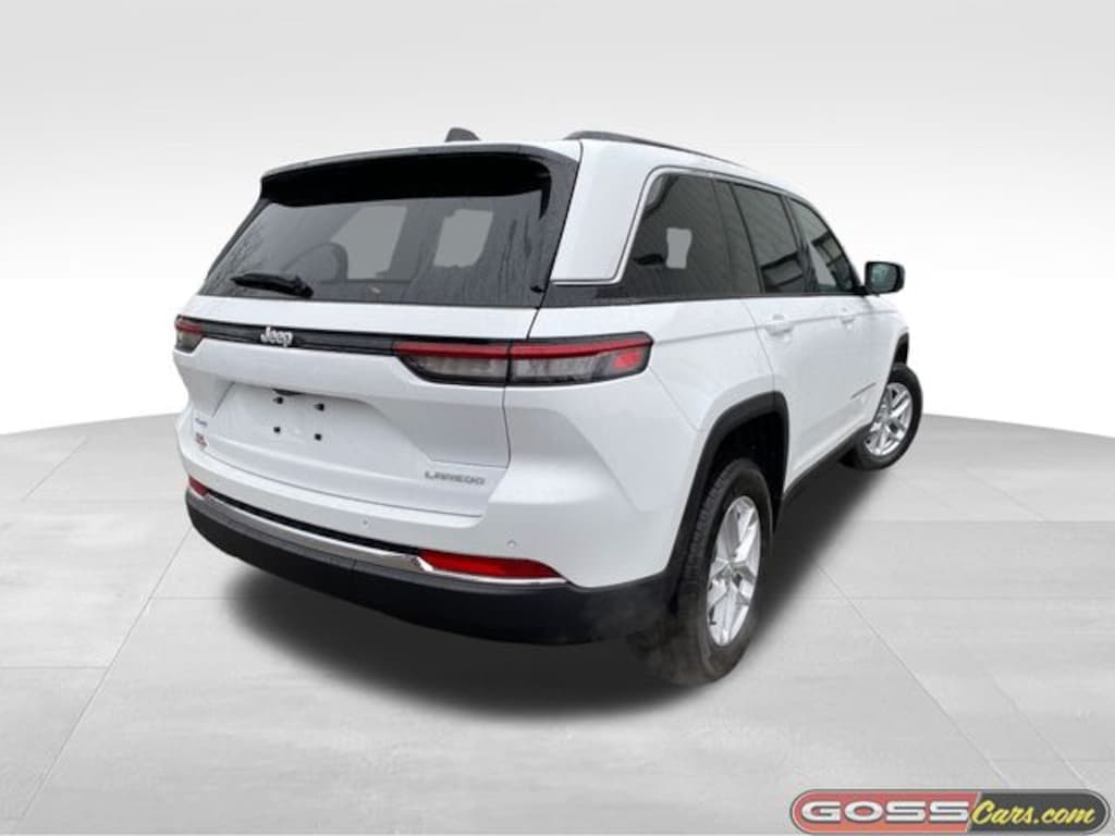 New 2025 Jeep Grand Cherokee LAREDO X 4X4 Sport Utility