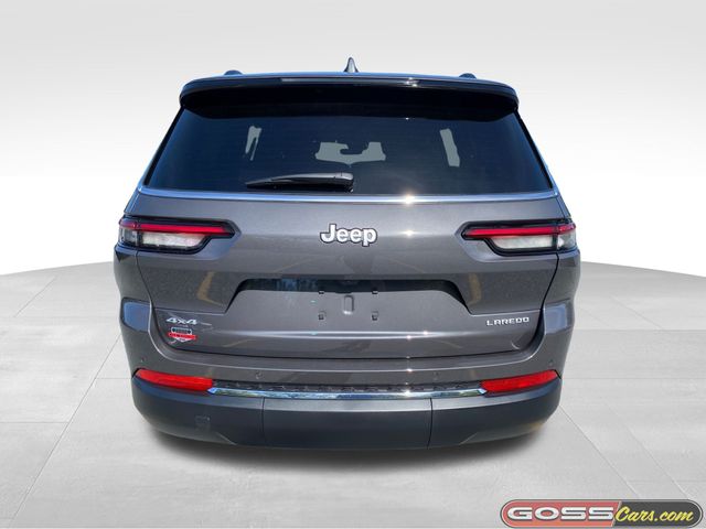 2025 Jeep Grand Cherokee Laredo photo 4