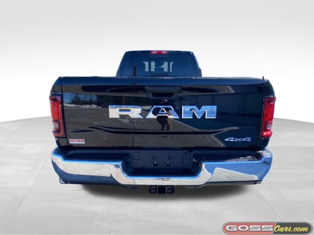 New 2026 Ram 3500 TRADESMAN CREW CAB 4X4 8' BOX Pickup