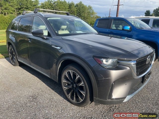 2024 Mazda CX-90 Premium photo 2