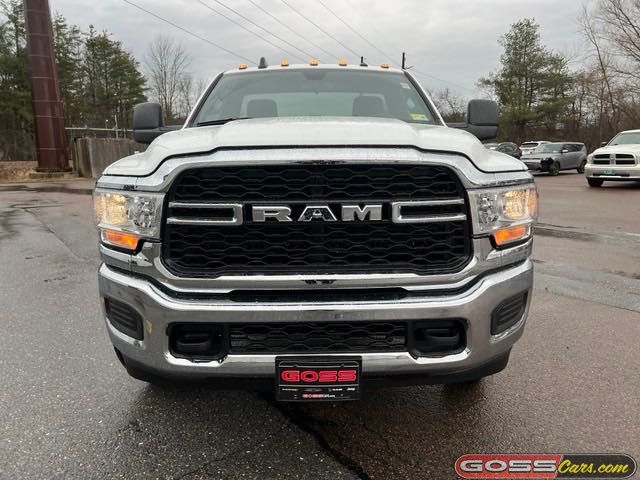 2024 Ram 3500 photo 2