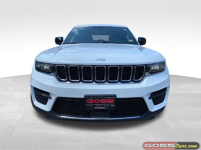 New 2026 Jeep Grand Cherokee LAREDO X 4X4 Sport Utility
