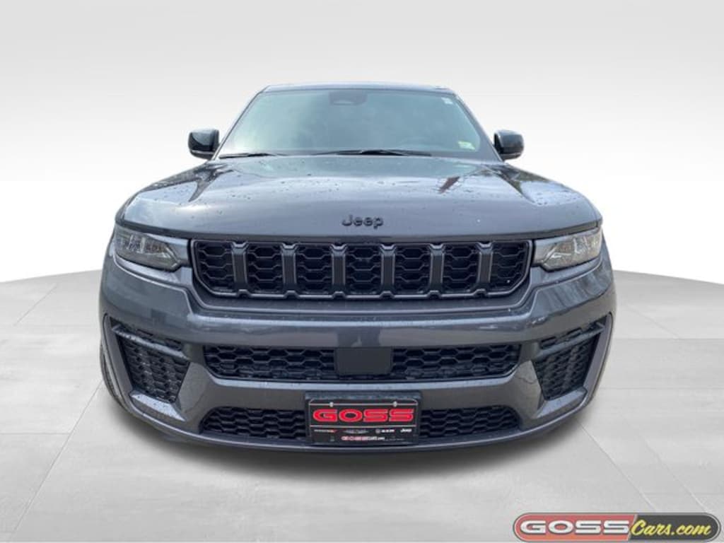 New 2026 Jeep Grand Cherokee LAREDO ALTITUDE 4X4 Sport Utility