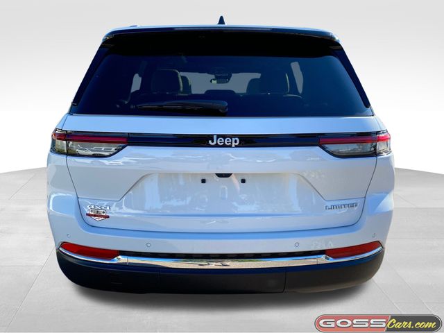 2025 Jeep Grand Cherokee Limited photo 4