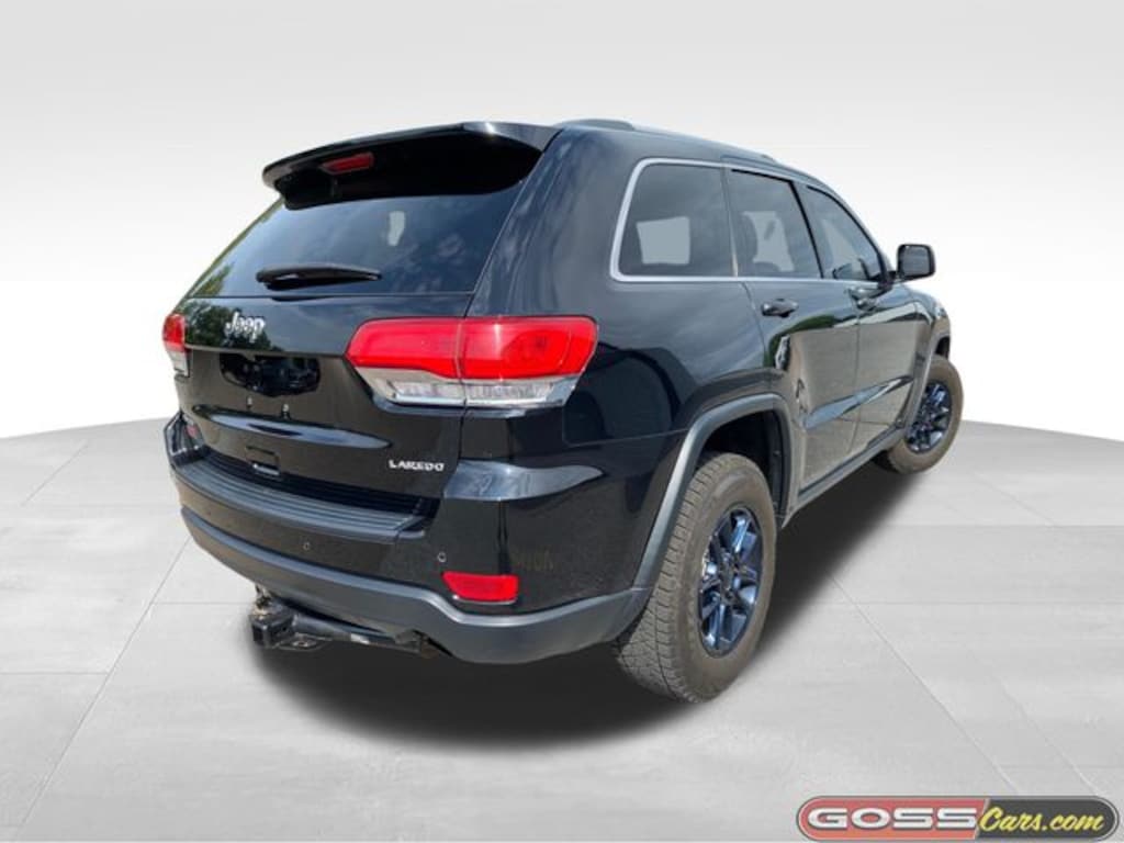 Used 2018 Jeep Grand Cherokee Laredo E SUV