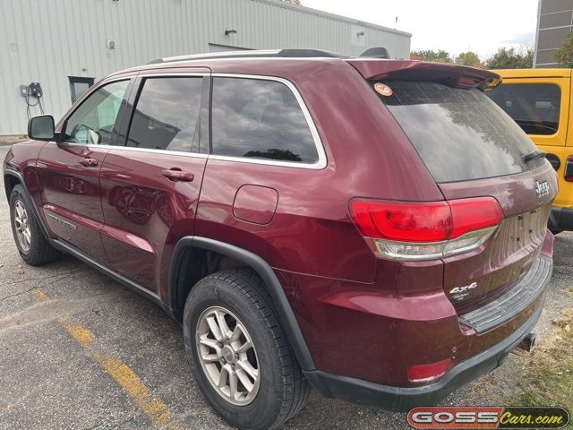 2018 Jeep Grand Cherokee Laredo E photo 2