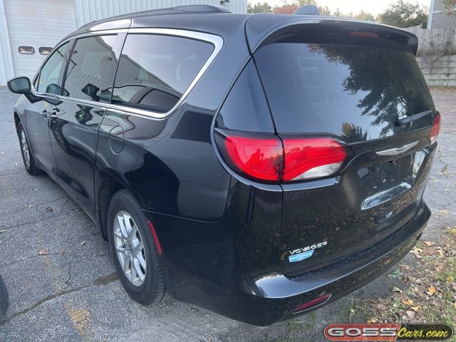 2021 Chrysler Voyager LXi photo 4