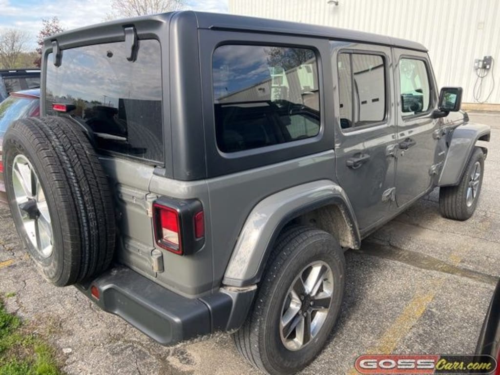 Used 2020 Jeep Wrangler Unlimited Sahara SUV