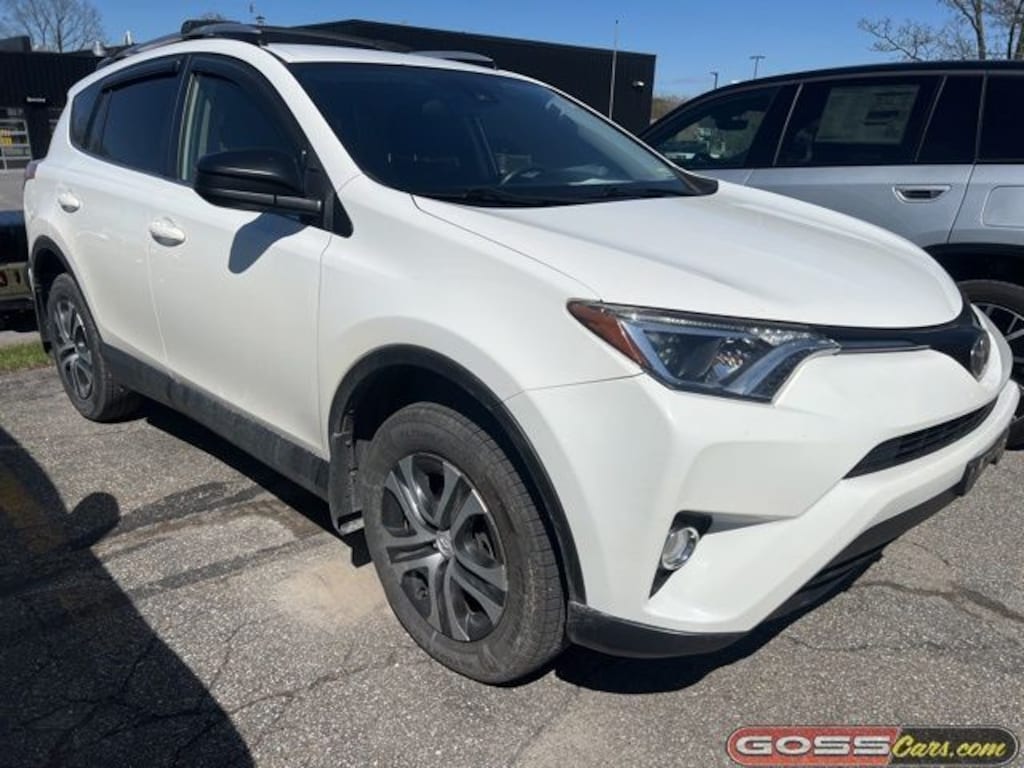 Used 2017 Toyota RAV4 LE SUV