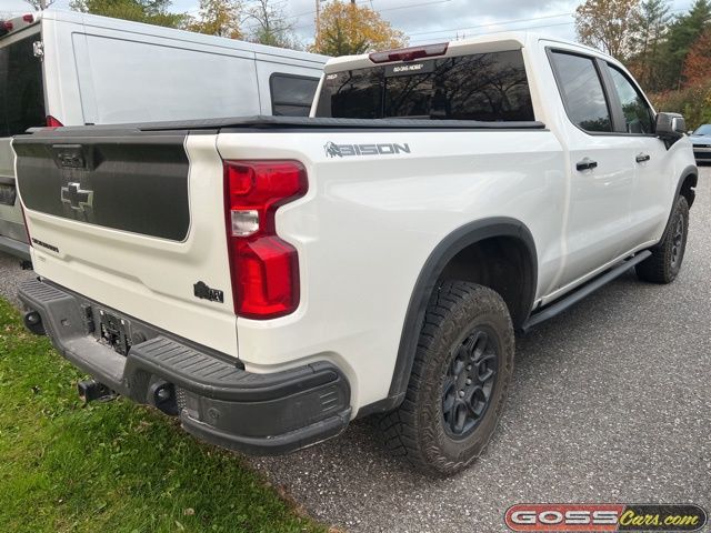 2024 Chevrolet Silverado 1500 ZR2 photo 3