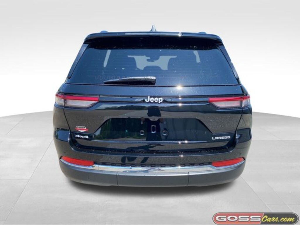 New 2026 Jeep Grand Cherokee LAREDO X 4X4 Sport Utility