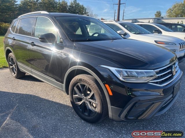 2024 Volkswagen Tiguan SE Wolfsburg Edition photo 2