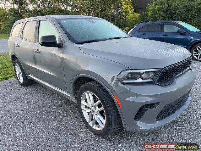 2023 Dodge Durango GT photo 2
